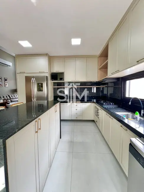 Casa com 3 quartos à venda, 146m2 em Cuiaba - MT - imagem 3 Foto 3 de Casa com 3 quartos à venda, 146m2 em Cuiaba - MT