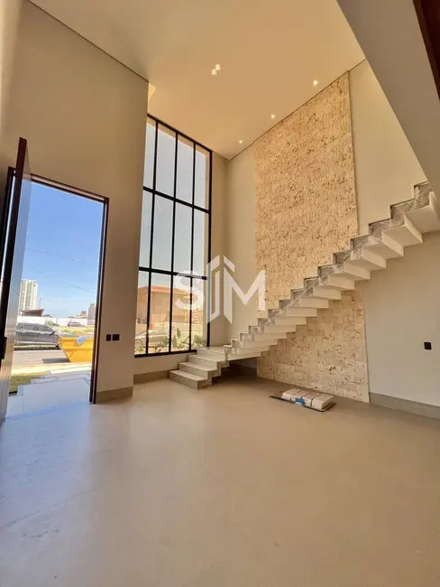 Foto 5 de Casa à venda, 307m2 em Ribeirão do Lipa, Cuiaba - MT