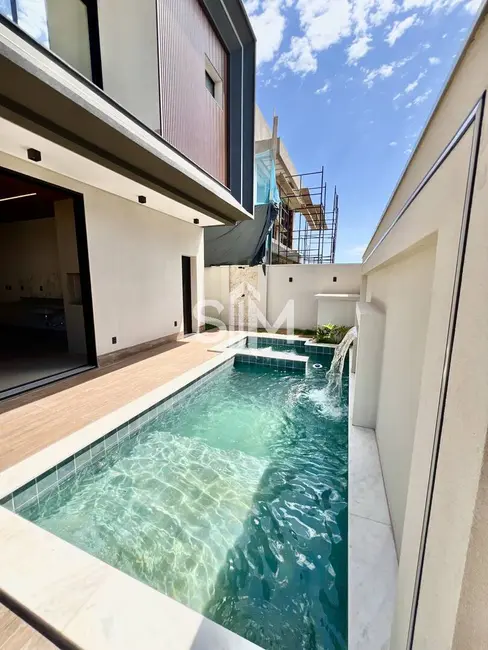 Foto 4 de Casa à venda, 307m2 em Ribeirão do Lipa, Cuiaba - MT