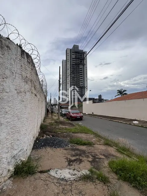 Foto 2 de Casa com 1 quarto à venda, 230m2 em Cidade Alta, Cuiaba - MT