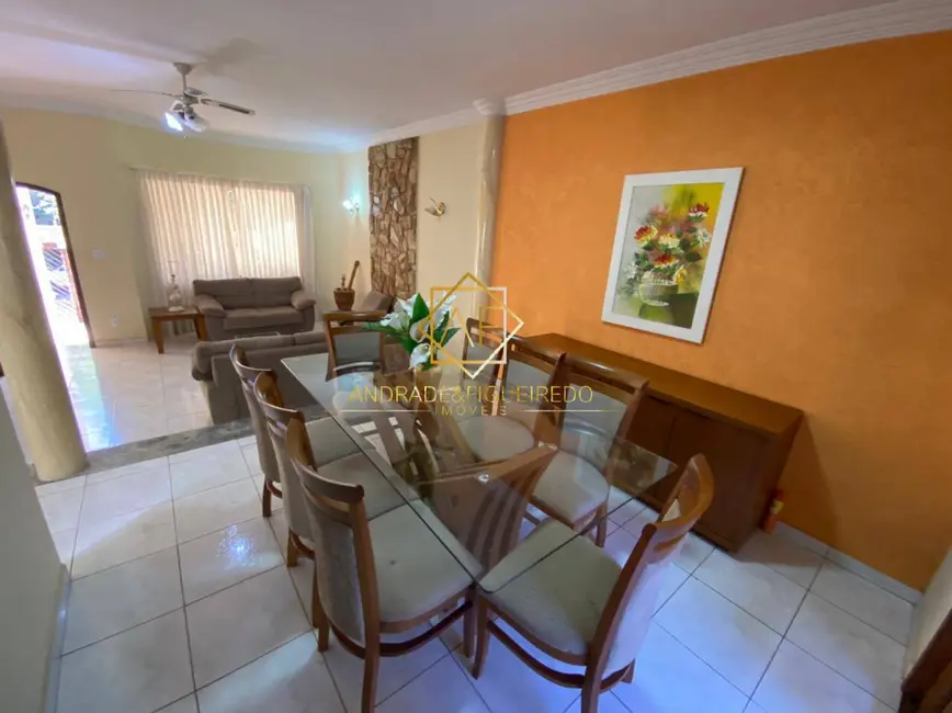 Foto 7 de Casa com 4 quartos à venda, 250m2 em Residencial Burato, Campinas - SP