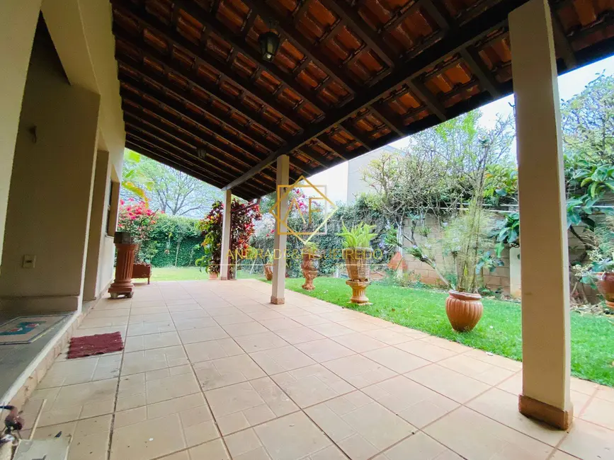 Casa com 3 quartos à venda, 600m2 em Parque das Universidades, Campinas - SP - imagem 3 Foto 3 de Casa com 3 quartos à venda, 600m2 em Parque das Universidades, Campinas - SP