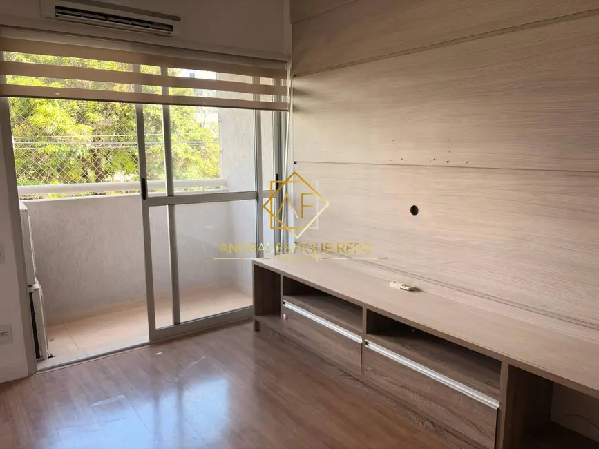 Foto 2 de Apartamento com 2 quartos à venda, 72m2 em Vila Itapura, Campinas - SP