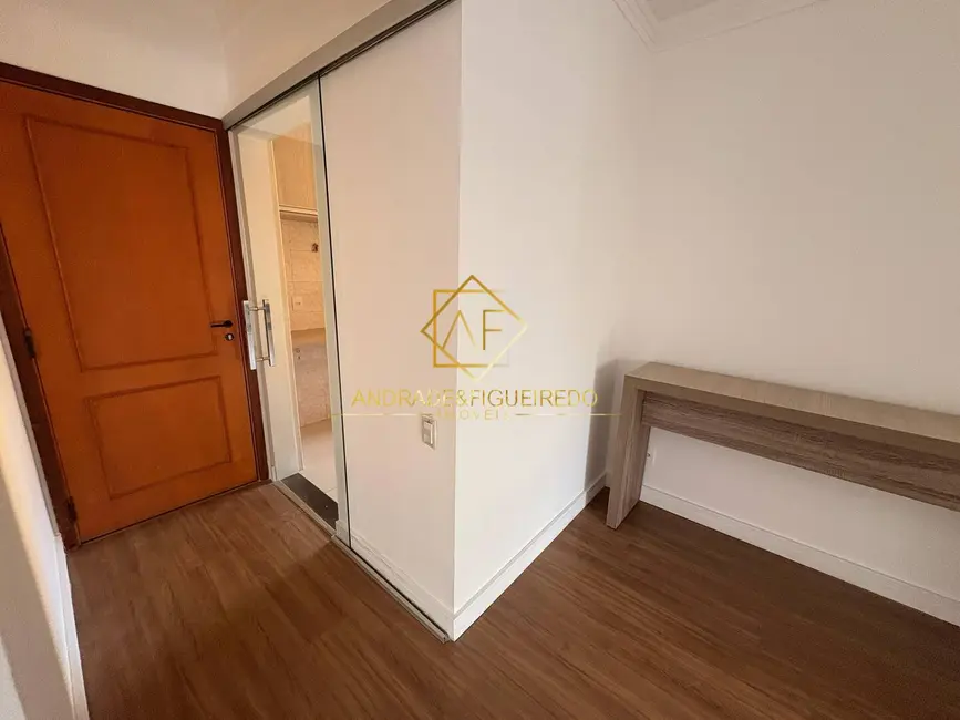 Apartamento com 2 quartos à venda, 72m2 em Vila Itapura, Campinas - SP - imagem 5 Foto 5 de Apartamento com 2 quartos à venda, 72m2 em Vila Itapura, Campinas - SP
