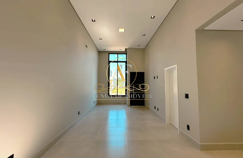 Foto 2 de Casa de Condomínio com 3 quartos à venda, 200m2 em Vila Monte Alegre, Paulinia - SP