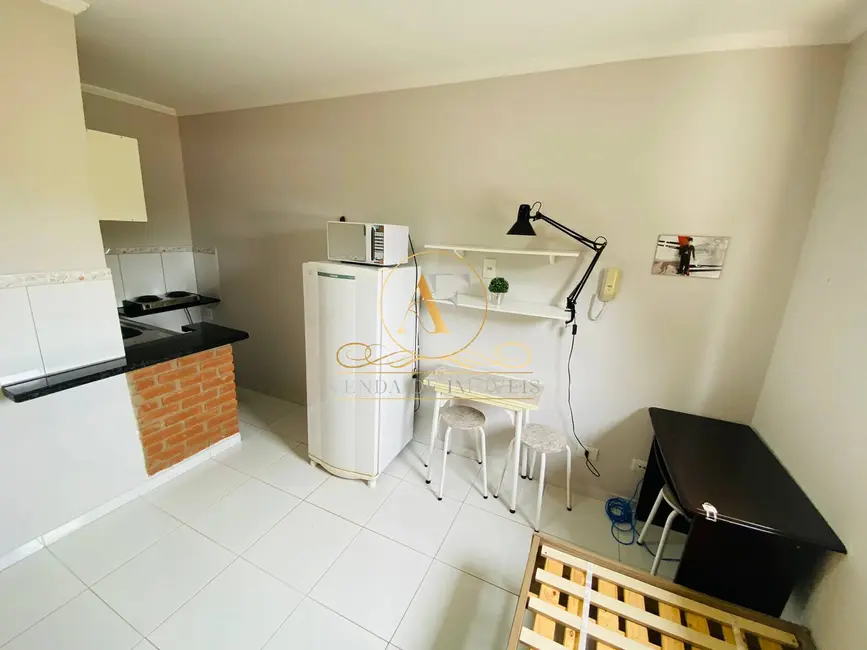 Foto 2 de Kitnet com 1 quarto para alugar, 25m2 em Arruamento Luiz Vicentin, Campinas - SP