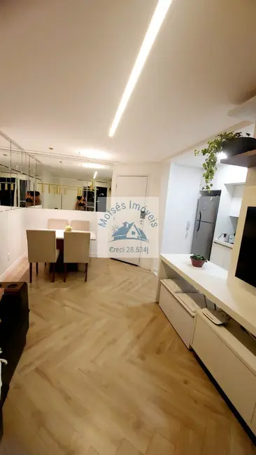 Foto 8 de Apartamento com 2 quartos à venda, 46m2 em Parque dos Príncipes, Jacarei - SP