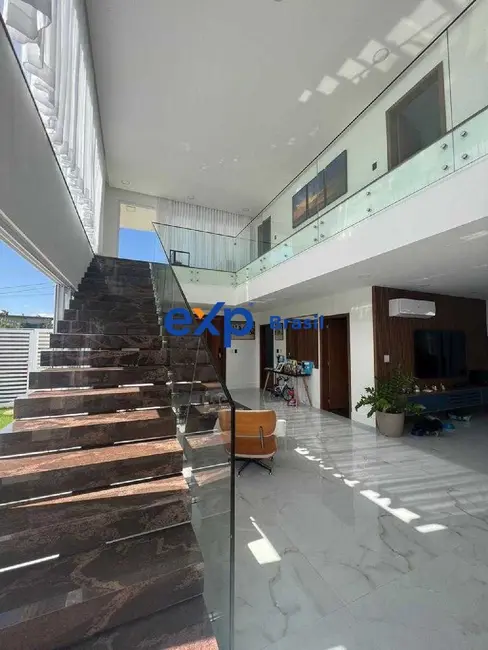 Casa com 4 quartos à venda, 498m2 em Camacari - BA - imagem 2 Foto 2 de Casa com 4 quartos à venda, 498m2 em Camacari - BA