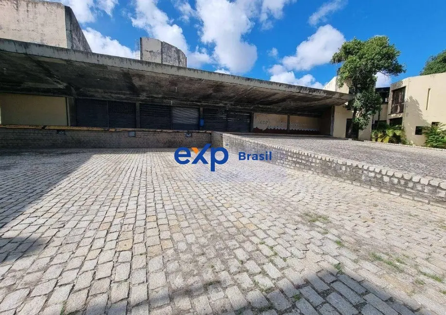 Foto 2 de Sala Comercial à venda e para alugar, 5400m2 em Brotas, Salvador - BA