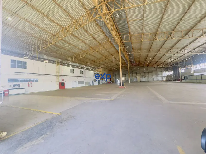 Foto 1 de Armazém / Galpão à venda, 3837m2 em Camacari - BA