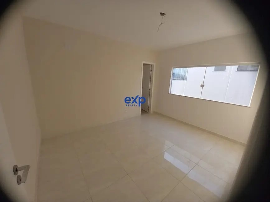 Casa com 4 quartos à venda, 195m2 em Camacari - BA - imagem 9 Foto 9 de Casa com 4 quartos à venda, 195m2 em Camacari - BA