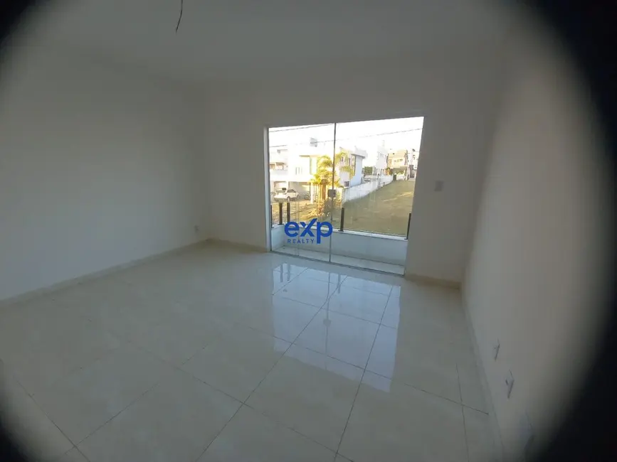 Casa com 4 quartos à venda, 195m2 em Camacari - BA - imagem 5 Foto 5 de Casa com 4 quartos à venda, 195m2 em Camacari - BA