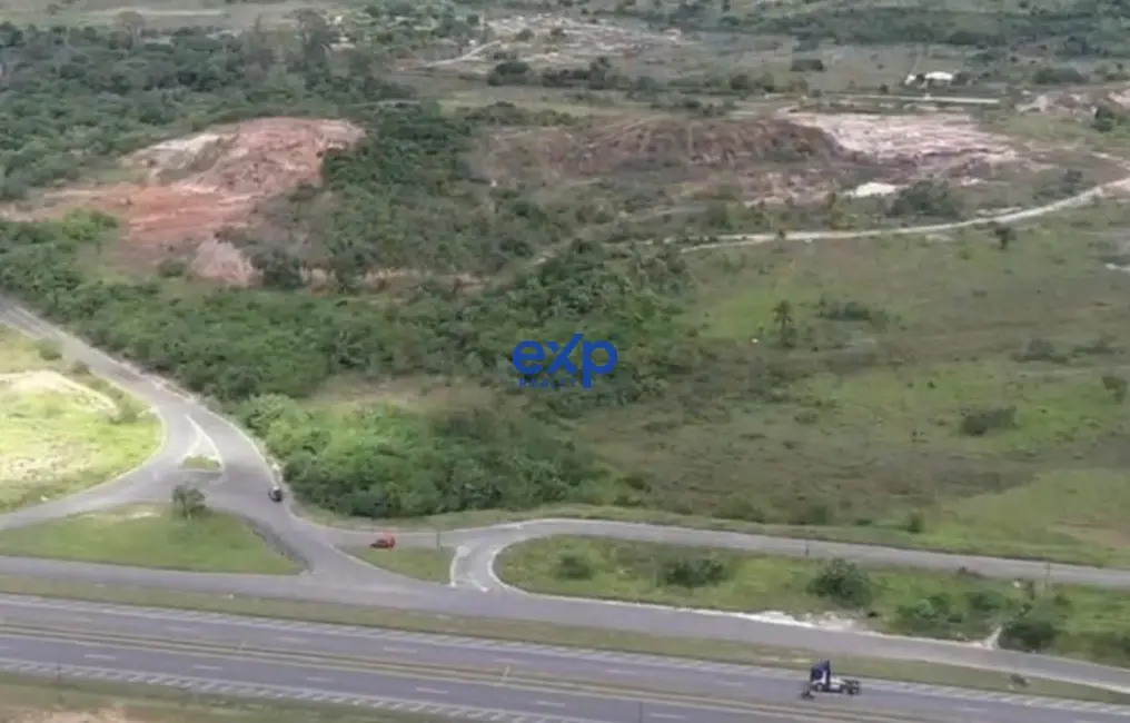 Foto 1 de Terreno / Lote à venda, 266921m2 em Camacari - BA