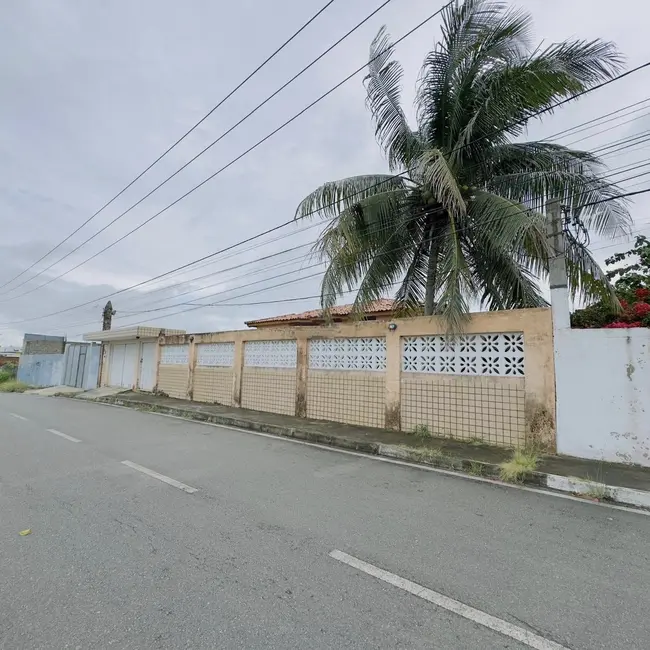 Foto 3 de Terreno / Lote à venda, 1000m2 em Camacari - BA