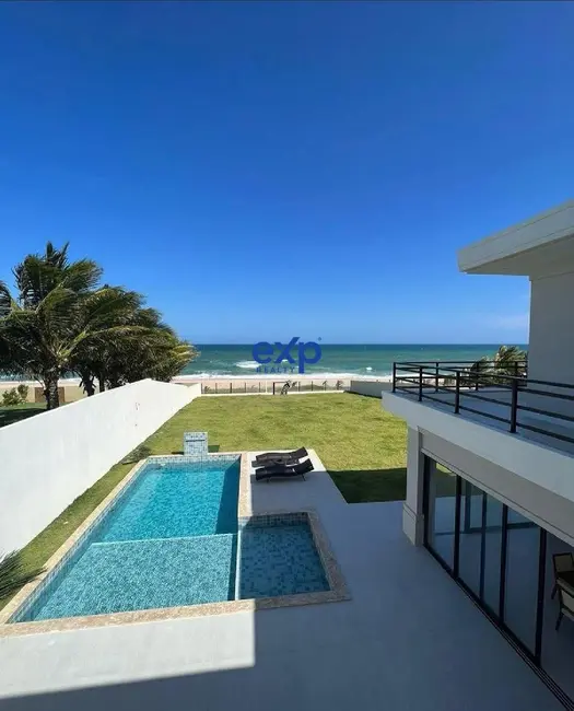 Foto 1 de Casa com 6 quartos à venda, 500m2 em Camacari - BA