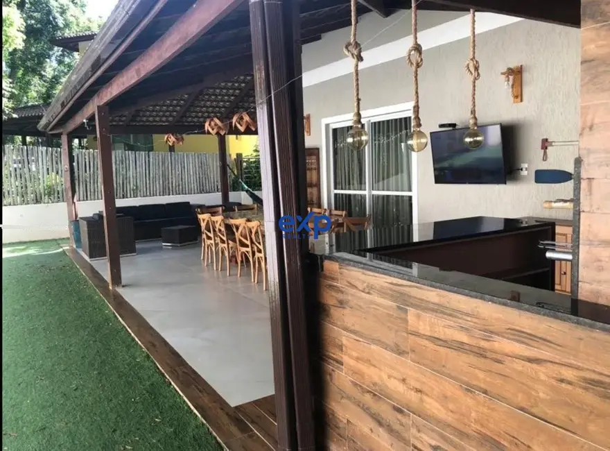 Foto 1 de Casa com 4 quartos à venda, 120m2 em Mata De Sao Joao - BA