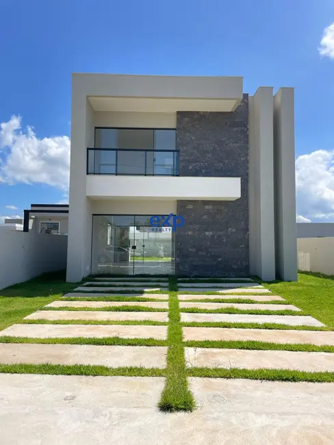 Foto 1 de Casa com 3 quartos à venda, 125m2 em Centro, Camacari - BA