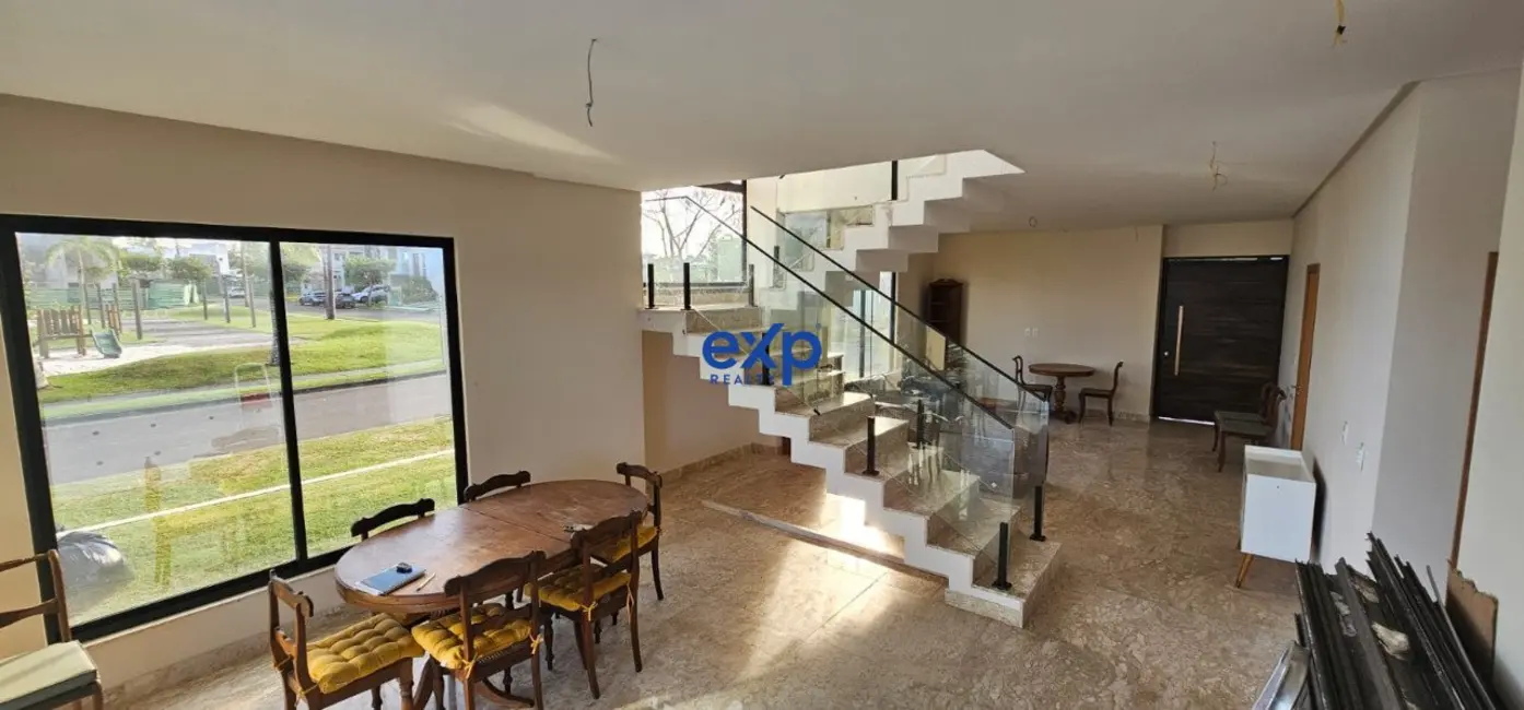 Casa com 3 quartos à venda, 180m2 em Camacari - BA - imagem 1 Foto 1 de Casa com 3 quartos à venda, 180m2 em Camacari - BA