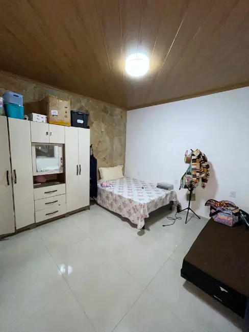 Casa com 4 quartos à venda e para alugar, 200m2 em Camacari - BA - imagem 5 Foto 5 de Casa com 4 quartos à venda e para alugar, 200m2 em Camacari - BA