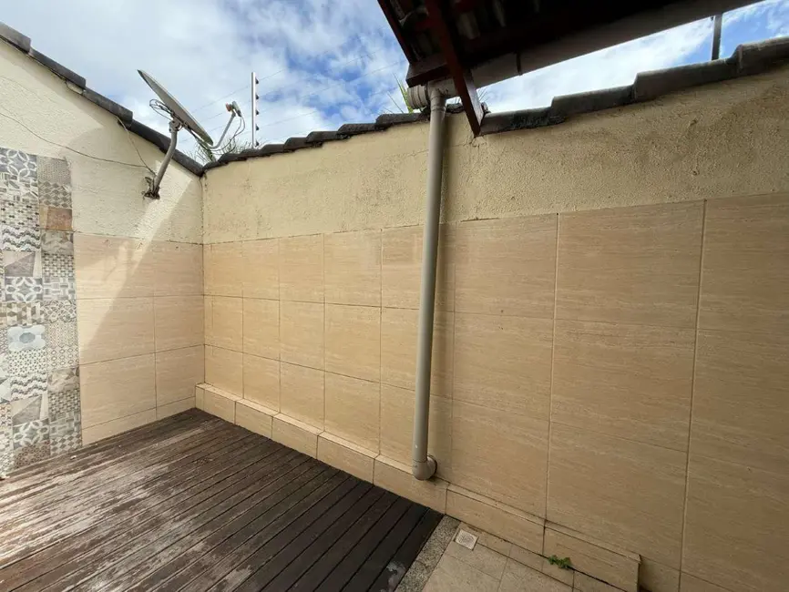 Foto 9 de Casa com 2 quartos à venda, 84m2 em Camacari - BA