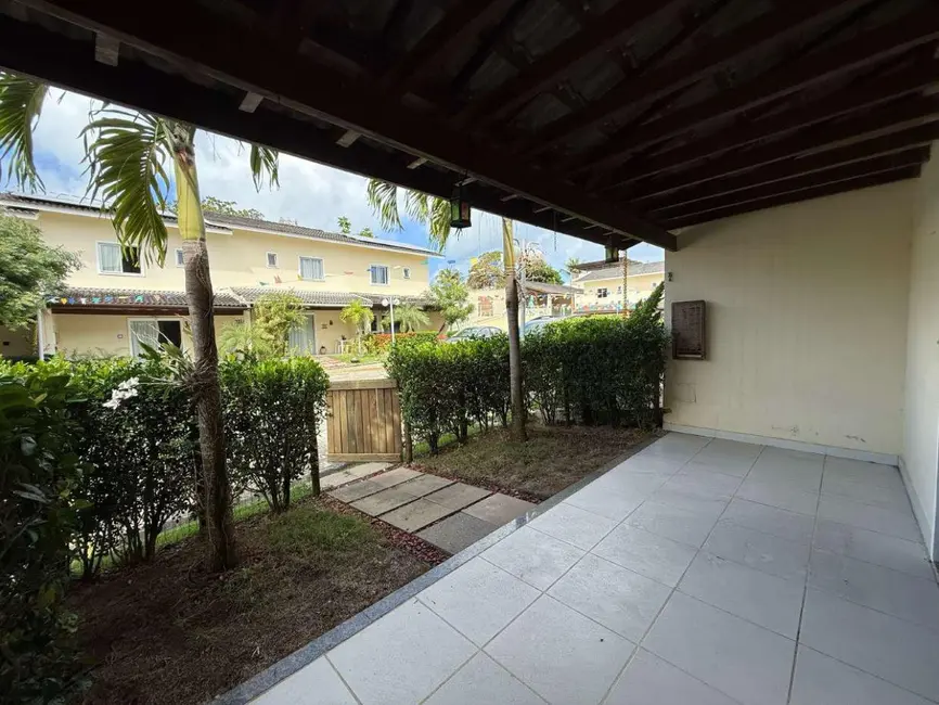 Foto 1 de Casa com 2 quartos à venda, 84m2 em Camacari - BA