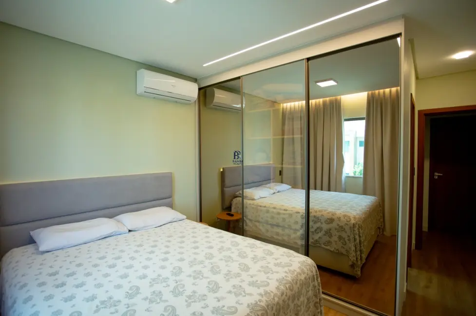 Apartamento com 3 quartos à venda, 88m2 em Buraquinho, Lauro De Freitas - BA - imagem 9 Foto 9 de Apartamento com 3 quartos à venda, 88m2 em Buraquinho, Lauro De Freitas - BA