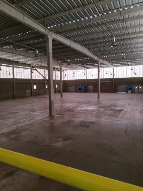 Foto 1 de Armazém / Galpão para alugar, 4300m2 em Camacari - BA