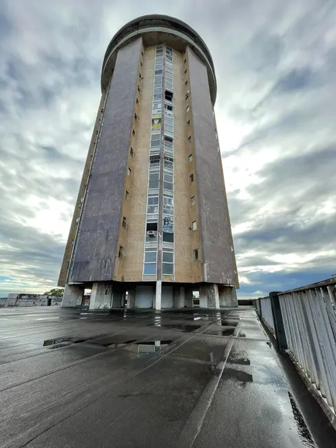 Apartamento com 1 quarto à venda, 47m2 em Centro, Camacari - BA - imagem 1 Foto 1 de Apartamento com 1 quarto à venda, 47m2 em Centro, Camacari - BA