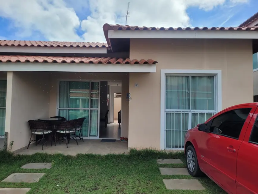 Foto 1 de Casa com 2 quartos à venda e para alugar em Camacari - BA