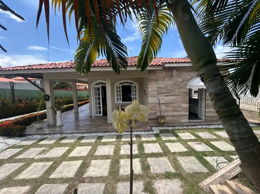 Foto 3 de Casa de Condomínio com 4 quartos à venda, 500m2 em Portão, Lauro De Freitas - BA