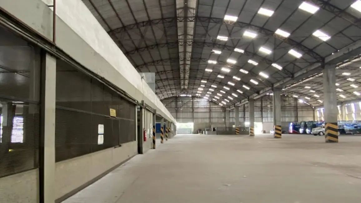 Foto 1 de Armazém / Galpão para alugar, 2500m2 em Acupe de Brotas, Salvador - BA