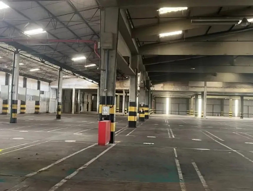 Foto 3 de Armazém / Galpão para alugar, 1000m2 em Camacari - BA