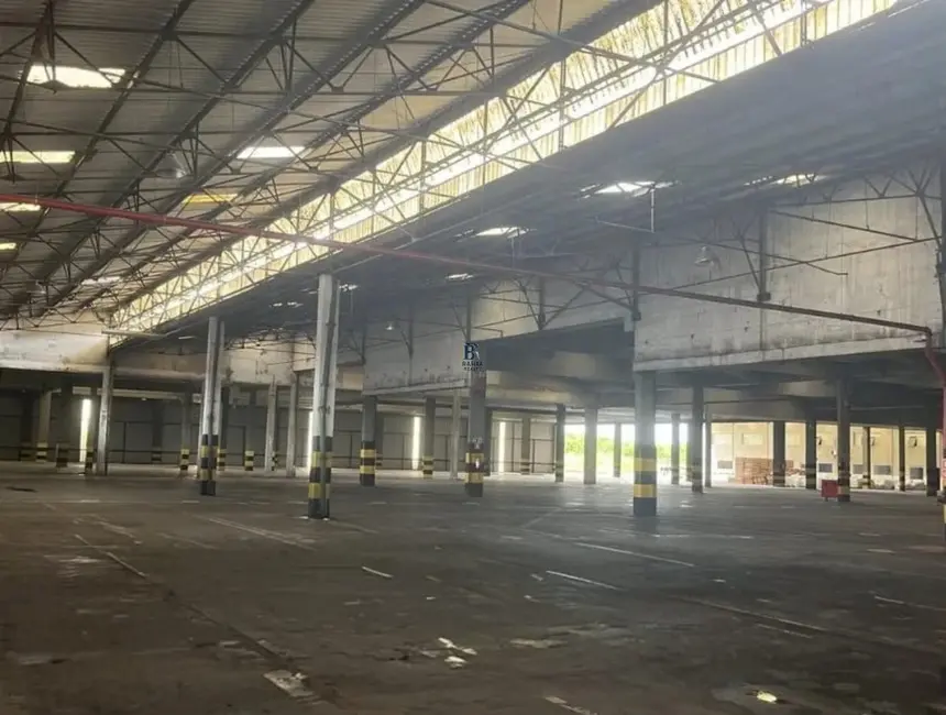 Foto 4 de Armazém / Galpão para alugar, 1000m2 em Camacari - BA