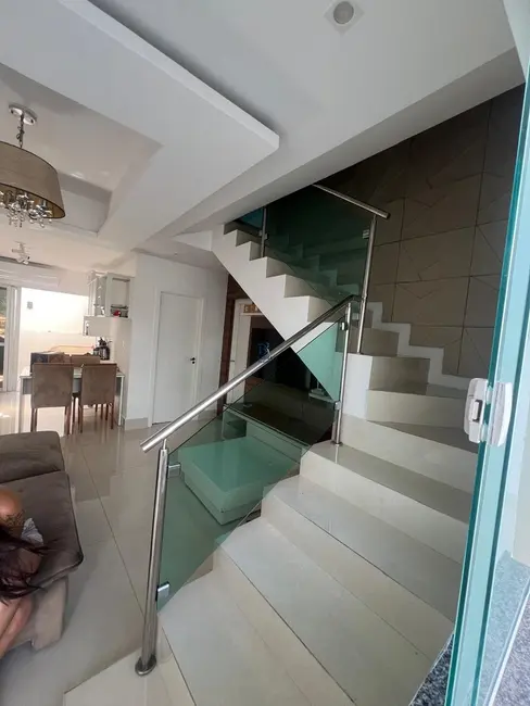 Foto 7 de Casa com 3 quartos para alugar, 1000m2 em Camacari - BA