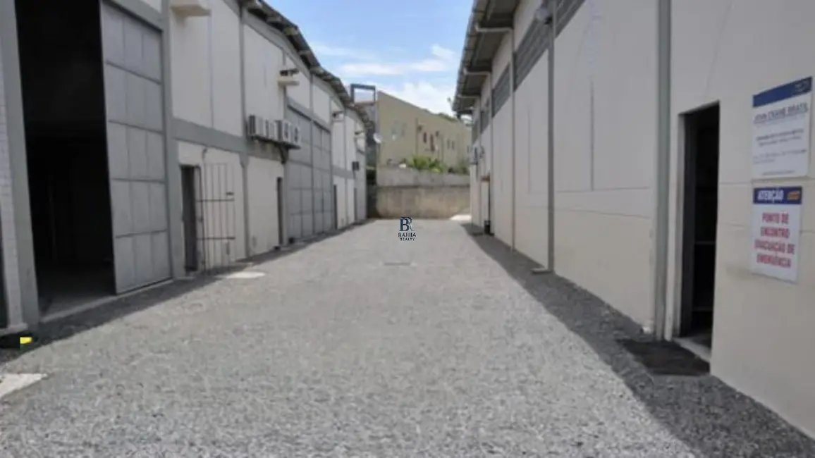 Armazém / Galpão para alugar, 200m2 em Pitangueiras, Lauro De Freitas - BA - imagem 3 Foto 3 de Armazém / Galpão para alugar, 200m2 em Pitangueiras, Lauro De Freitas - BA