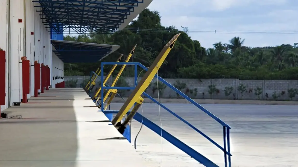 Foto 3 de Armazém / Galpão para alugar, 960m2 em Limoeiro, Feira De Santana - BA