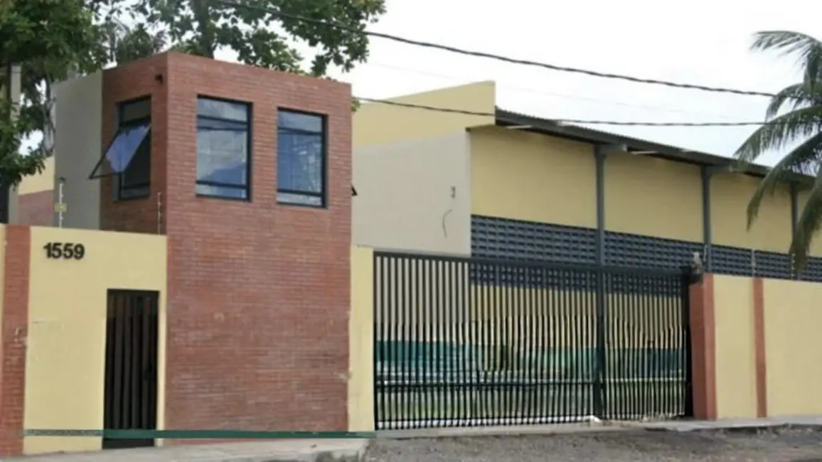 Foto 3 de Armazém / Galpão para alugar, 365m2 em Cassange, Salvador - BA