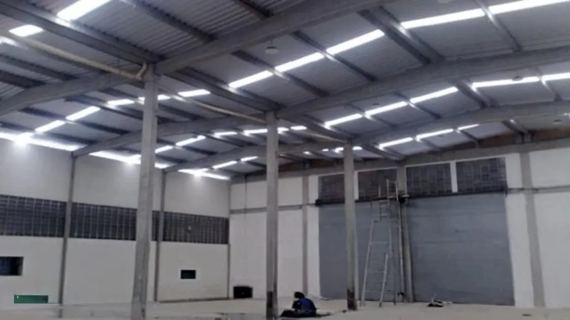 Foto 1 de Armazém / Galpão para alugar, 365m2 em Cassange, Salvador - BA