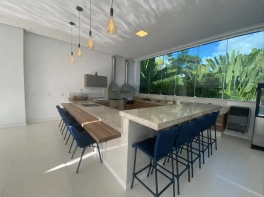 Foto 3 de Casa com 7 quartos à venda, 1800m2 em Portão, Lauro De Freitas - BA