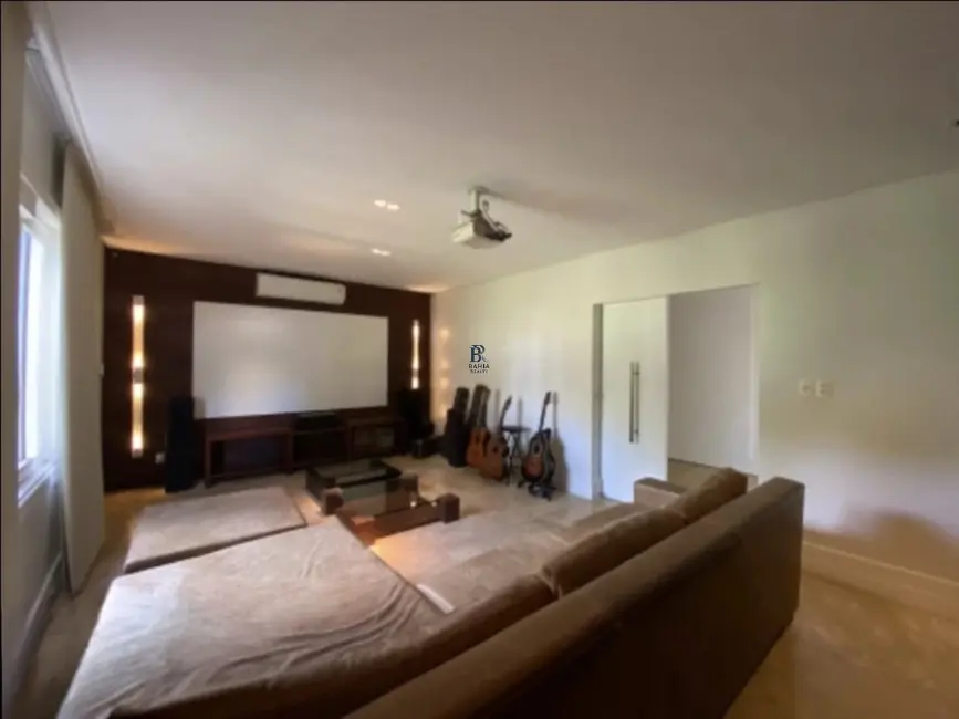 Foto 2 de Casa com 5 quartos à venda e para alugar, 1250m2 em Portão, Lauro De Freitas - BA