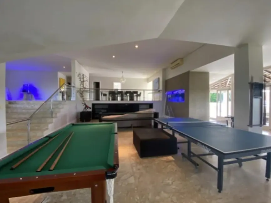 Casa com 5 quartos à venda e para alugar, 1250m2 em Portão, Lauro De Freitas - BA - imagem 1 Foto 1 de Casa com 5 quartos à venda e para alugar, 1250m2 em Portão, Lauro De Freitas - BA