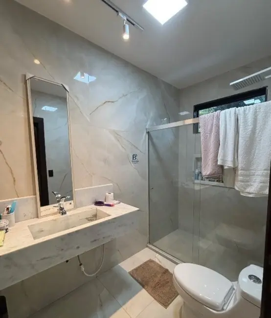 Casa com 6 quartos à venda, 1300m2 em Portão, Lauro De Freitas - BA - imagem 6 Foto 6 de Casa com 6 quartos à venda, 1300m2 em Portão, Lauro De Freitas - BA