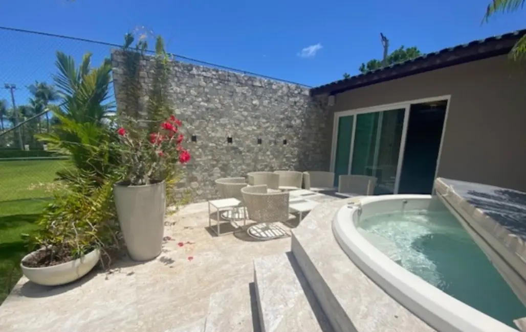 Casa com 6 quartos à venda, 382m2 em Portão, Lauro De Freitas - BA - imagem 7 Foto 7 de Casa com 6 quartos à venda, 382m2 em Portão, Lauro De Freitas - BA