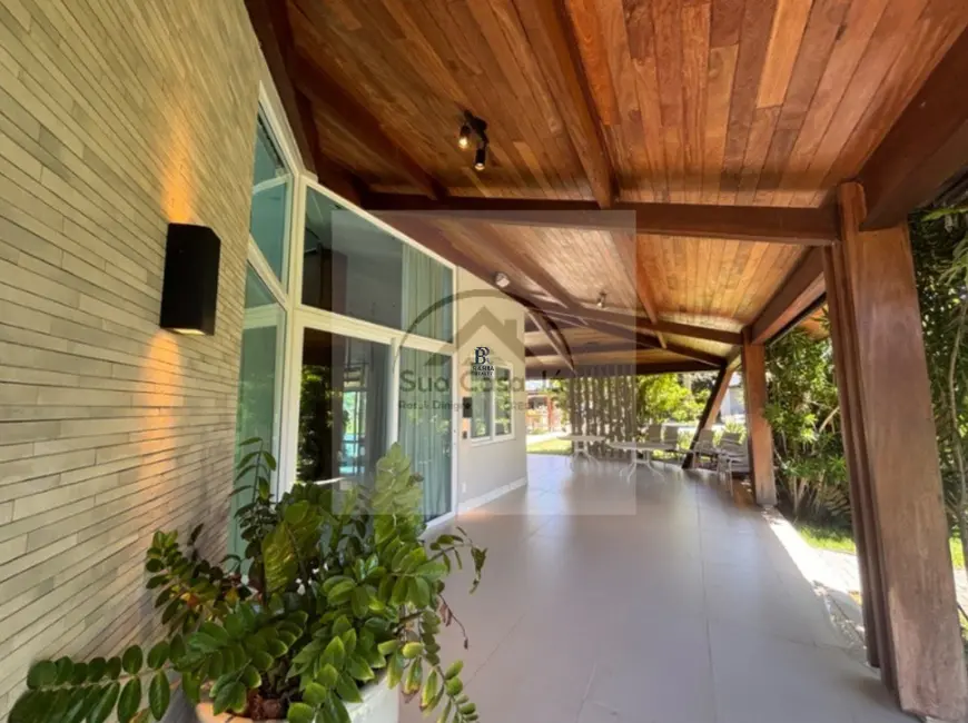 Foto 1 de Casa com 6 quartos à venda, 382m2 em Portão, Lauro De Freitas - BA