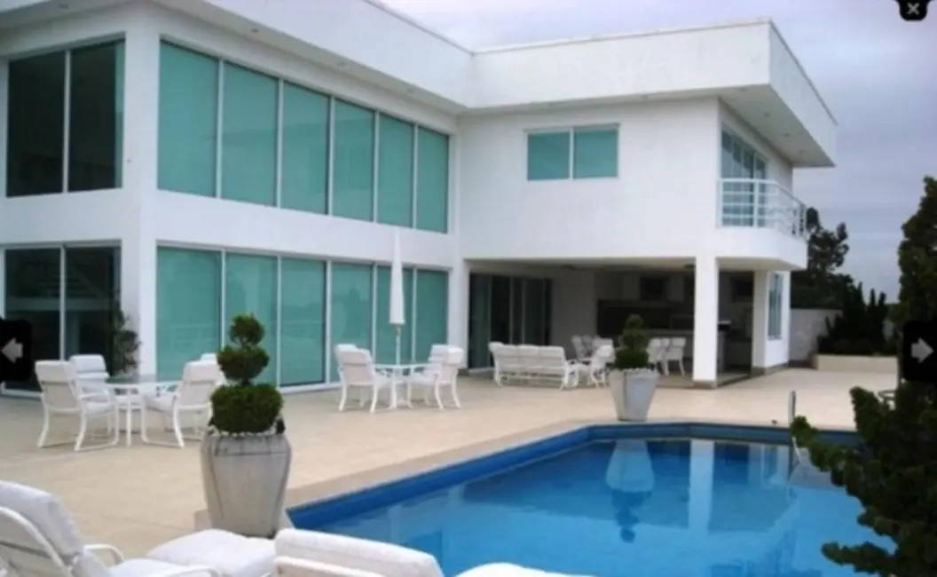 Foto 1 de Casa com 6 quartos à venda, 1400m2 em Portão, Lauro De Freitas - BA