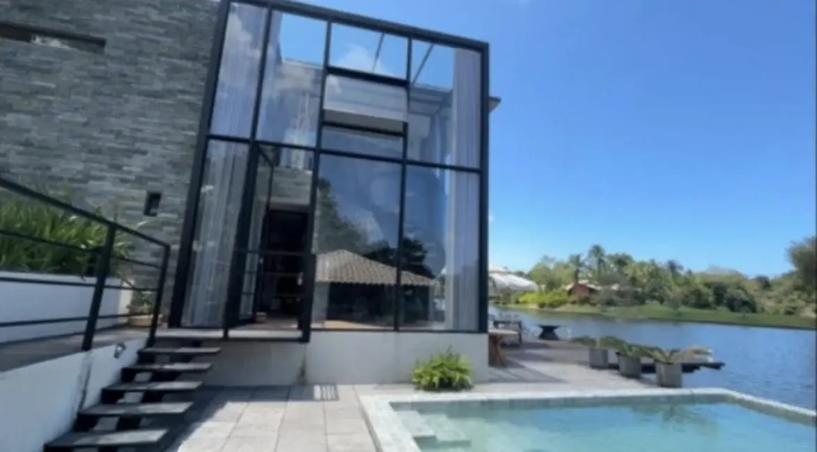 Foto 1 de Casa com 6 quartos à venda, 500m2 em Portão, Lauro De Freitas - BA