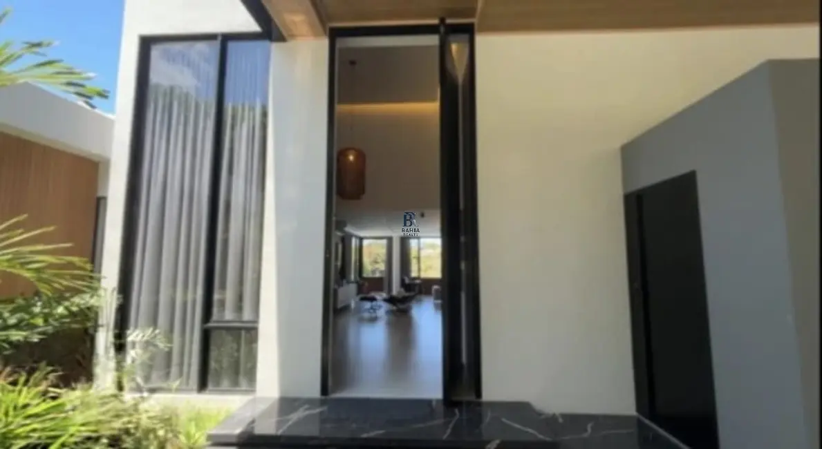 Foto 2 de Casa com 6 quartos à venda, 500m2 em Portão, Lauro De Freitas - BA