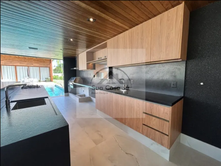 Casa com 6 quartos à venda, 915m2 em Portão, Lauro De Freitas - BA - imagem 2 Foto 2 de Casa com 6 quartos à venda, 915m2 em Portão, Lauro De Freitas - BA