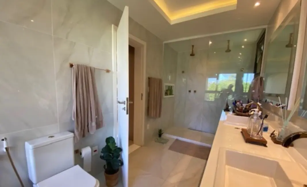 Casa com 5 quartos à venda, 538m2 em Portão, Lauro De Freitas - BA - imagem 7 Foto 7 de Casa com 5 quartos à venda, 538m2 em Portão, Lauro De Freitas - BA