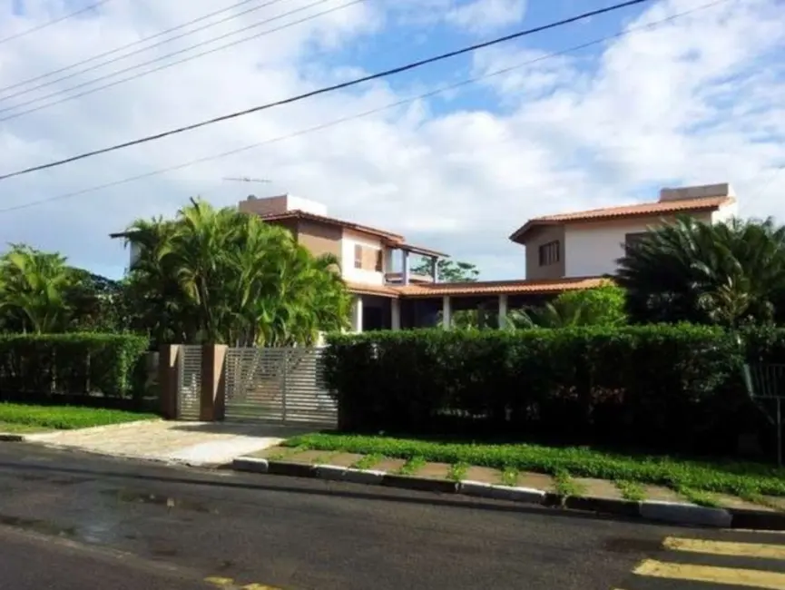 Foto 1 de Casa com 9 quartos à venda, 750m2 em Portão, Lauro De Freitas - BA